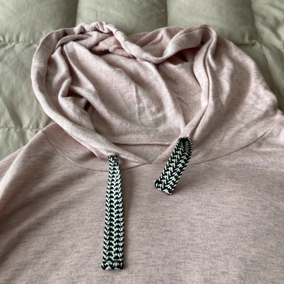 Pink Heather Hoodie - Picture 7 of 8